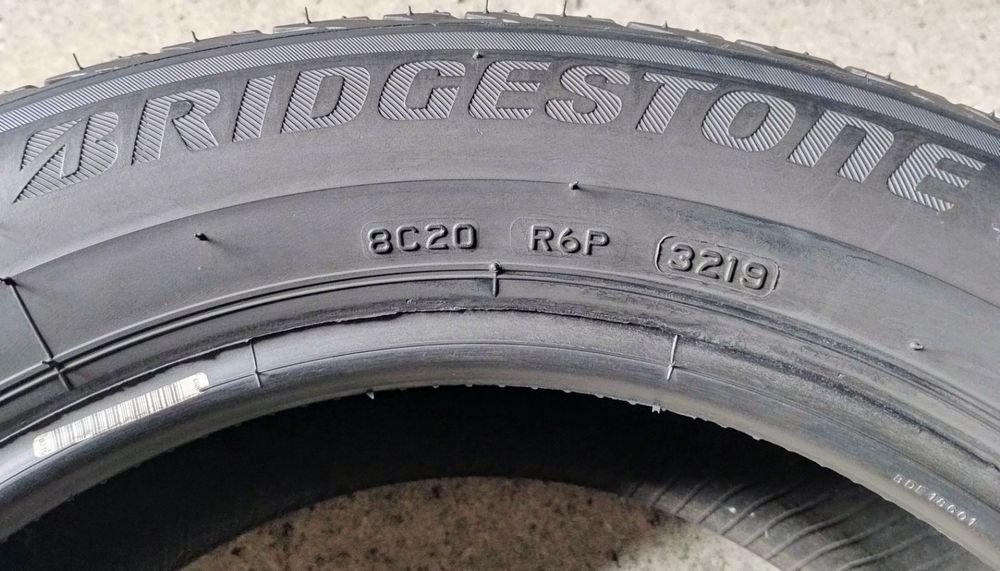 Шини літні R16 205/60 Bridgestone Turanza T001