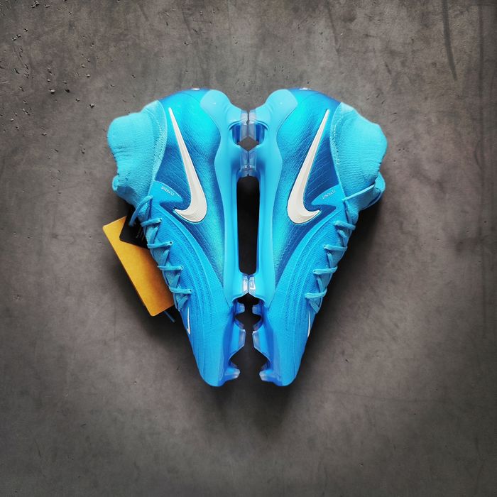 Nowe korki Nike Phantom GX II Pro FG 46