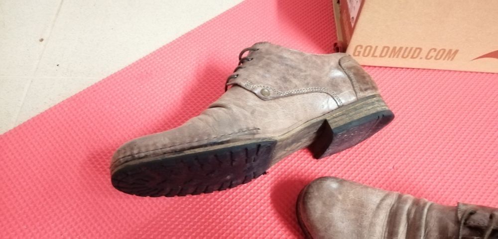 Sapatos pele Goldmud 41
