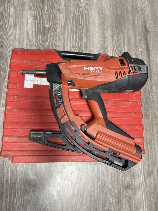 Osadzak Gwozdziarka Hilti GX120