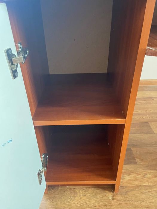 Туалетний стіл столик косметики трюмо тумба дзеркалом тумбочка трильяж