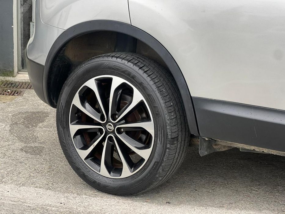 Nissan Qashqai — fotografia 4
