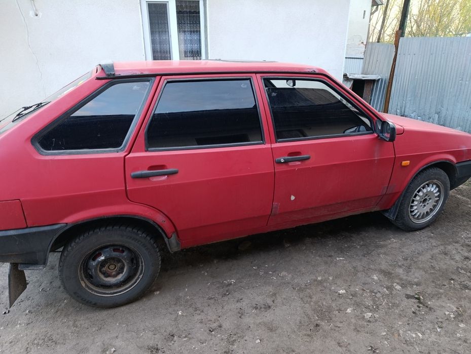 Продам ваз 2109.