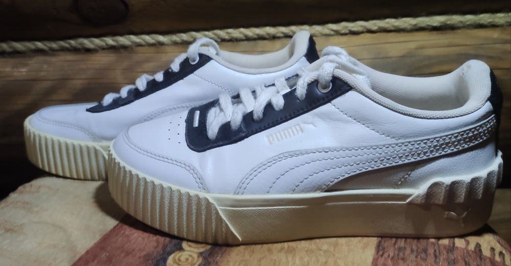Женские кроссовки PUMA
