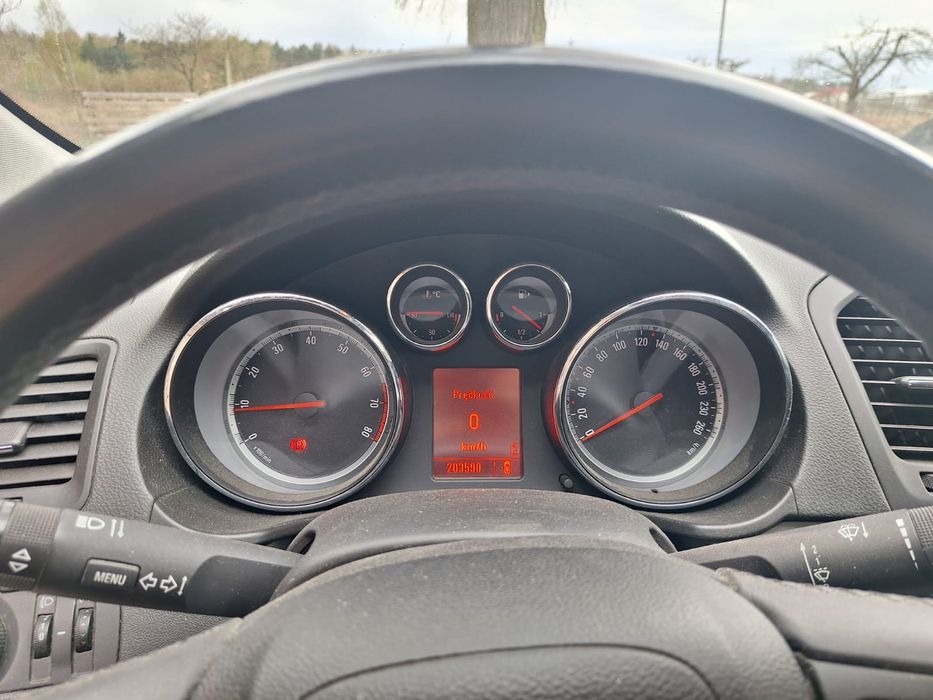 Samochod Opel Insygnia