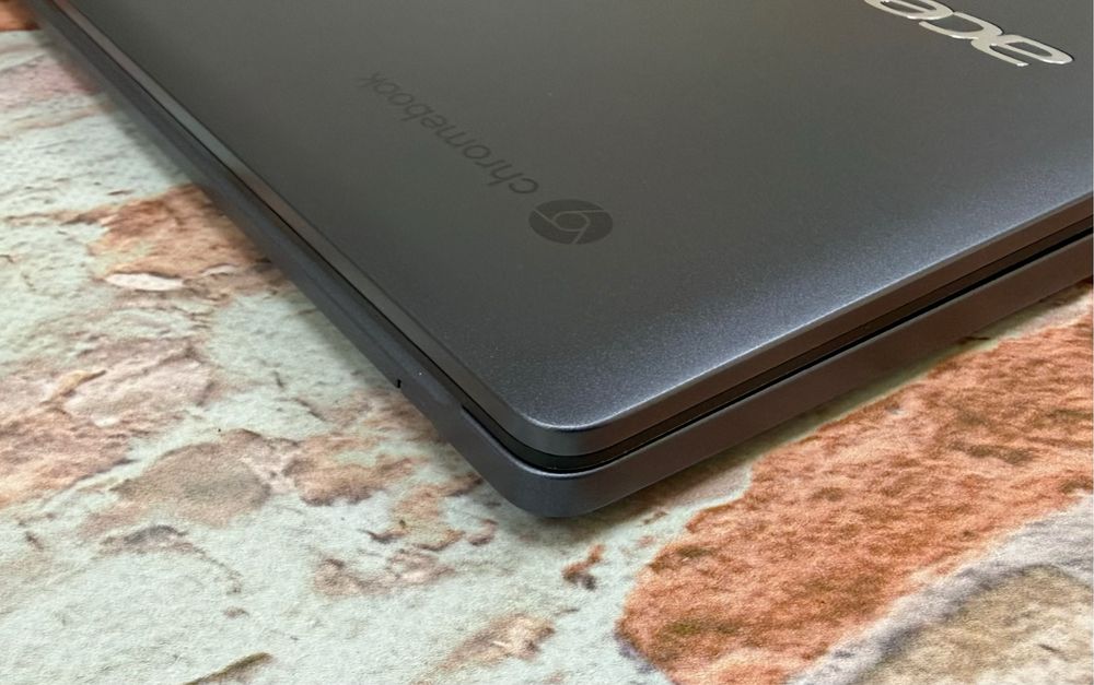 New Acer Chromebook Spin 714 i5-1235U / 8GB RAM / 256GB NVMe