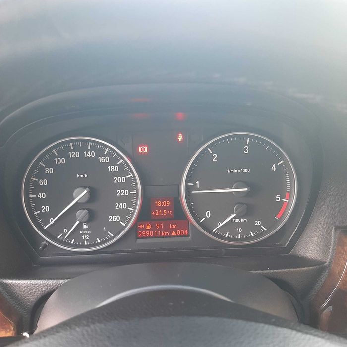 BMW 318d 2008 | Pack M | Pele | 143 cv | 6 Velocidades