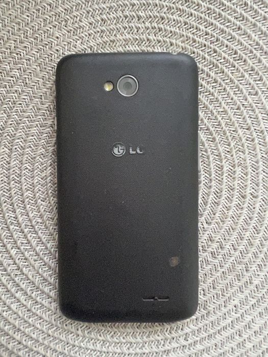 Смартфон LG D285