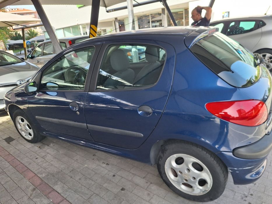 Peugeot 206 — fotografia 3