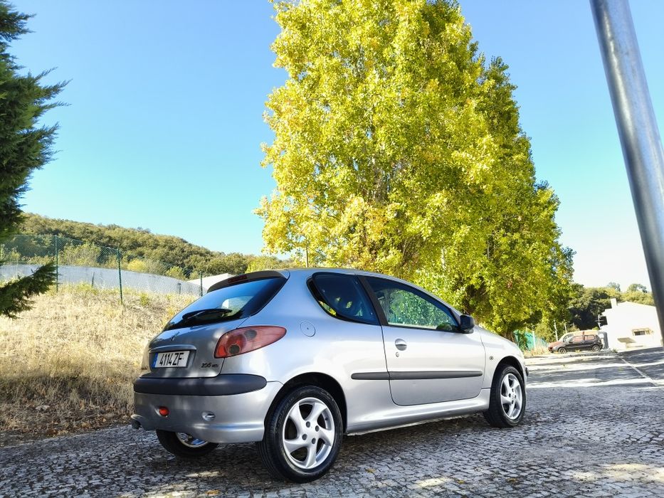 Peugeot 206 1.4 hdi ano 2004 5 lugares