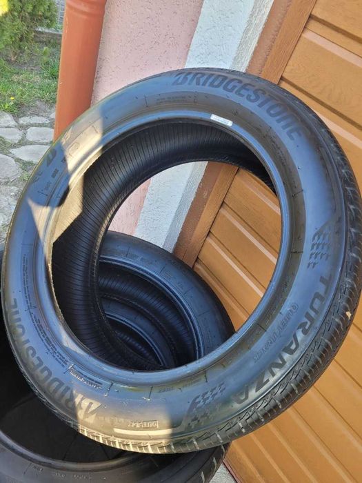 Шини літні Bridgestone 215/55/R17