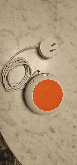 Розумна колонка Google Home Mini