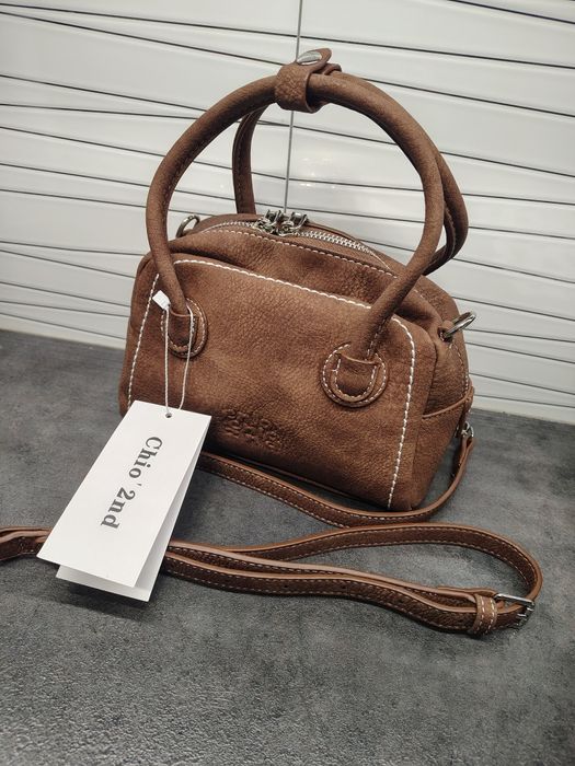 Torebka listonoszka kuferek