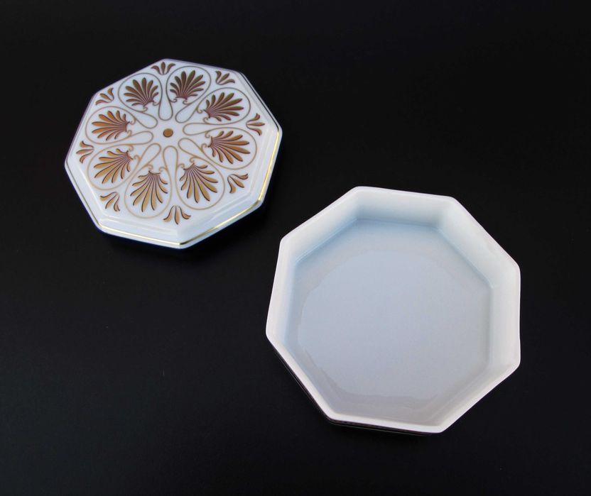 VISTA ALEGRE Antiga Caixa Regaleira em Porcelana coleção GRÉCIA