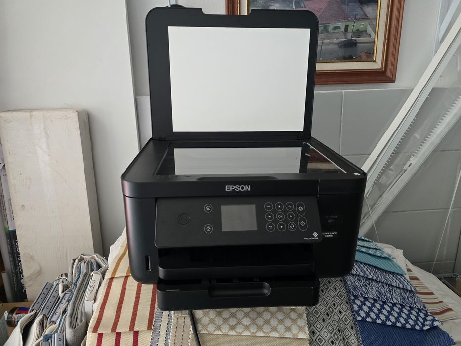 Vendo duas impressoras epson estado novas modelo 7715 e modelo 5100