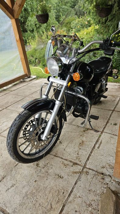 Motocykl Zipp Raven Lux 125 Chopper na kat. B
