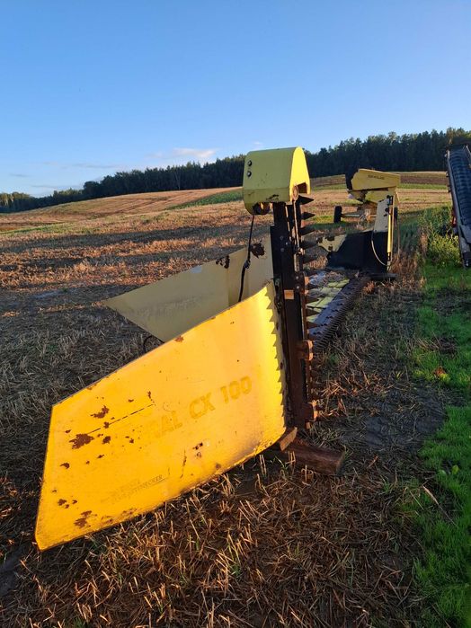 Kombajn New Holland TC56
