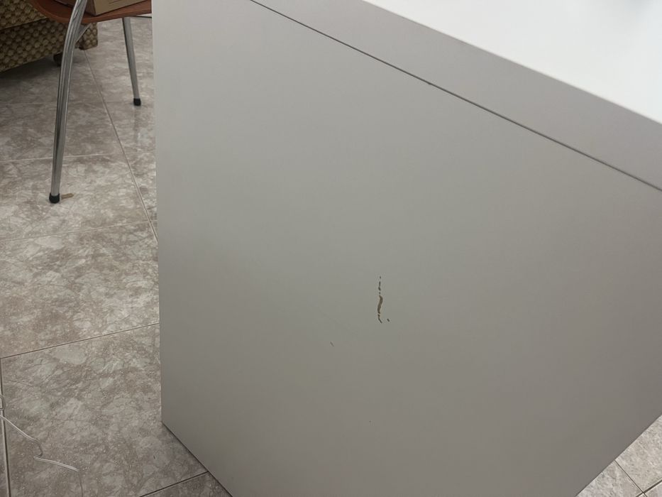 Secretaria Ikea branca