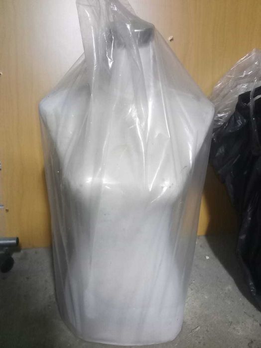 Manequins masculino e femenino