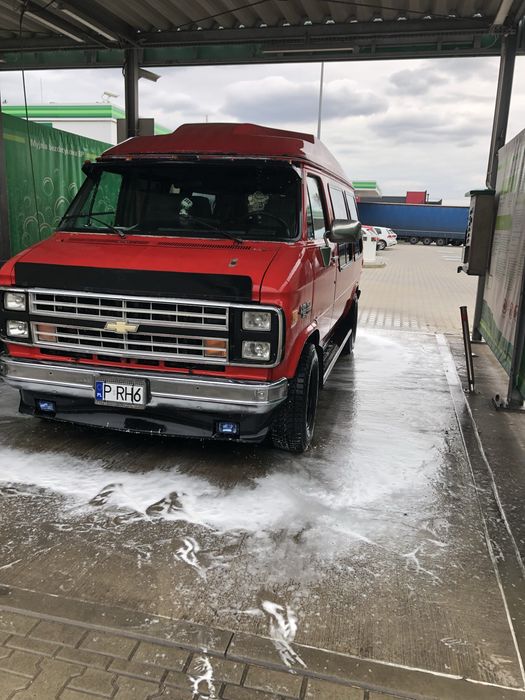 Chevrolet Chevy Van G30