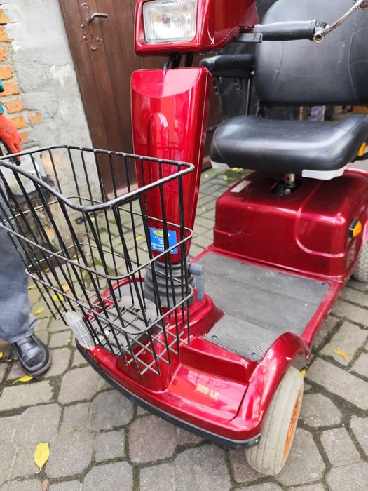 Wózek elektryczny inwalidzki