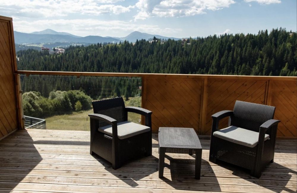 Продаж будинку -шале в с. Яблуниця/Буковель/Карпати/Гори/Панорама