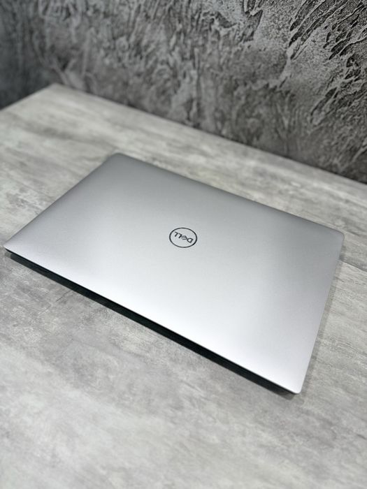 Ігровий Ноутбук DELL XPS  / NVIDIA GTX 1050Ti / intel i7-8750H / DDR4 16GB / SSD m.2 NVMe 256