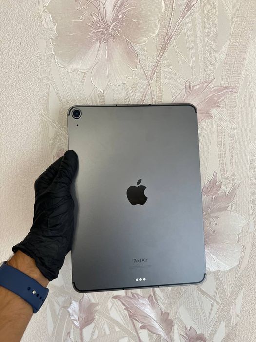 iPad  AIR 5 LTE 64 GB