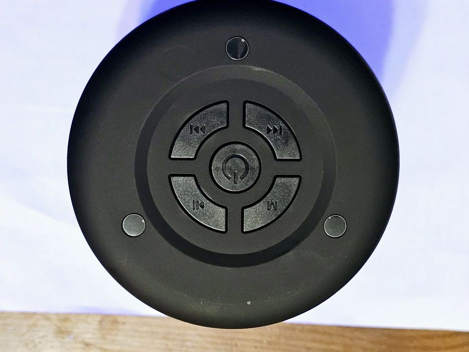 Колонка блютуз з радіо та RGB підсвіткою