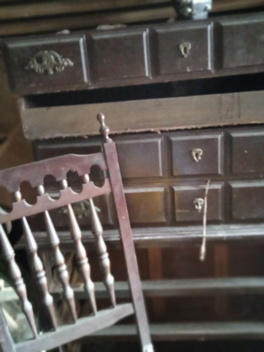 Comoda e 2 mesas de cabeceira