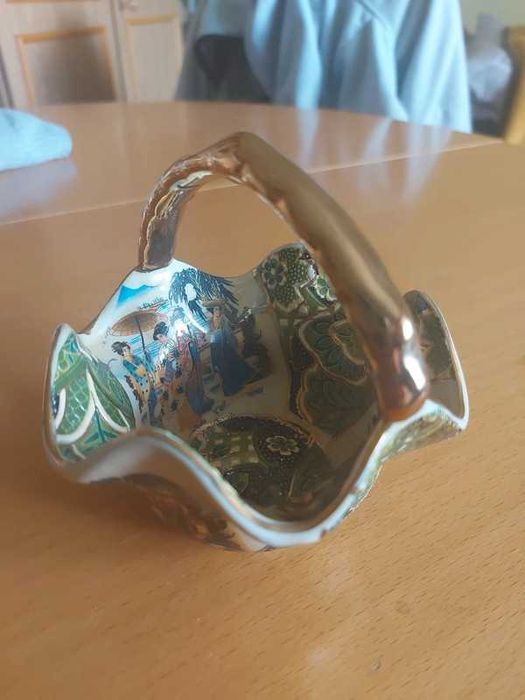 Koszyczek z porcelany chińskiej