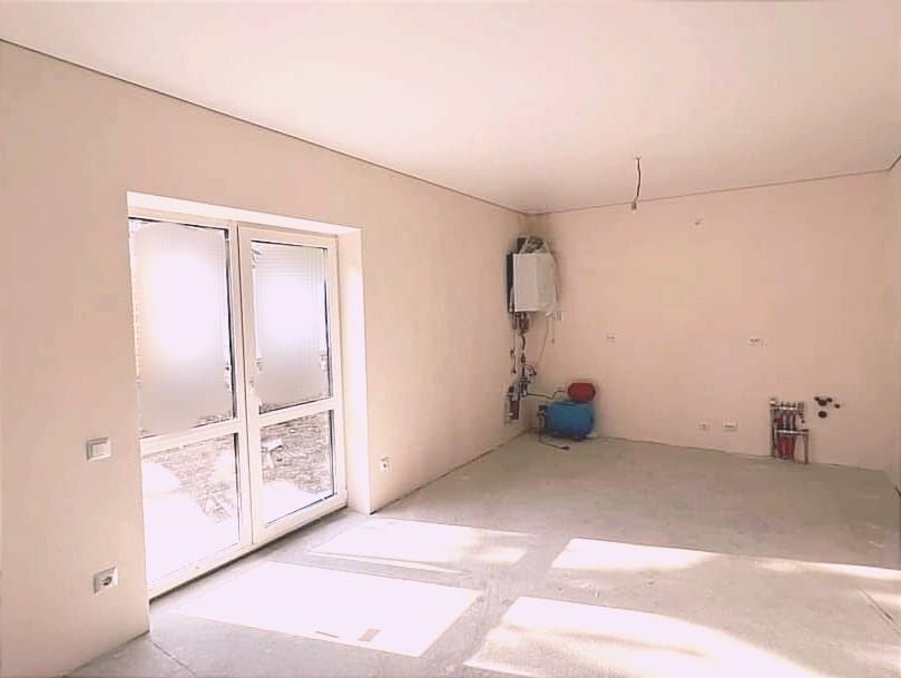 Таунхаус Чистовий 90 м² в Агрономічному, 3 спальні