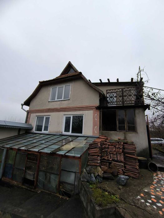 Найпривабливіший будинок біля Хмельницького, з шикарною ділянкою