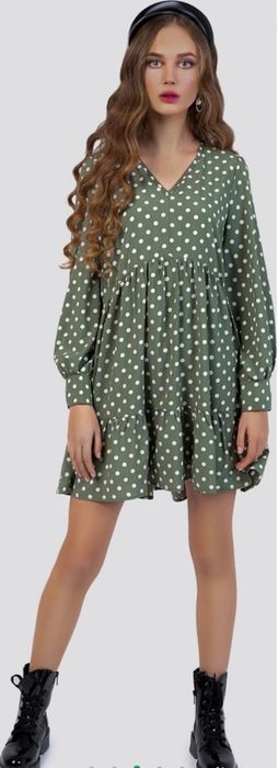 Сукня в горошок.