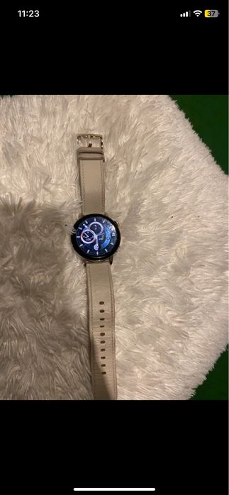 Smartwatch Huawei Watch GT 3 – elegancki, sprawny, stan bdb