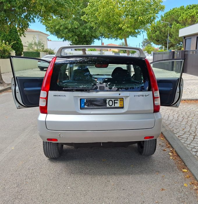 Honda HRV.  1600 c.c.