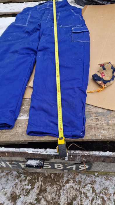 Zimowy ubranie robocze