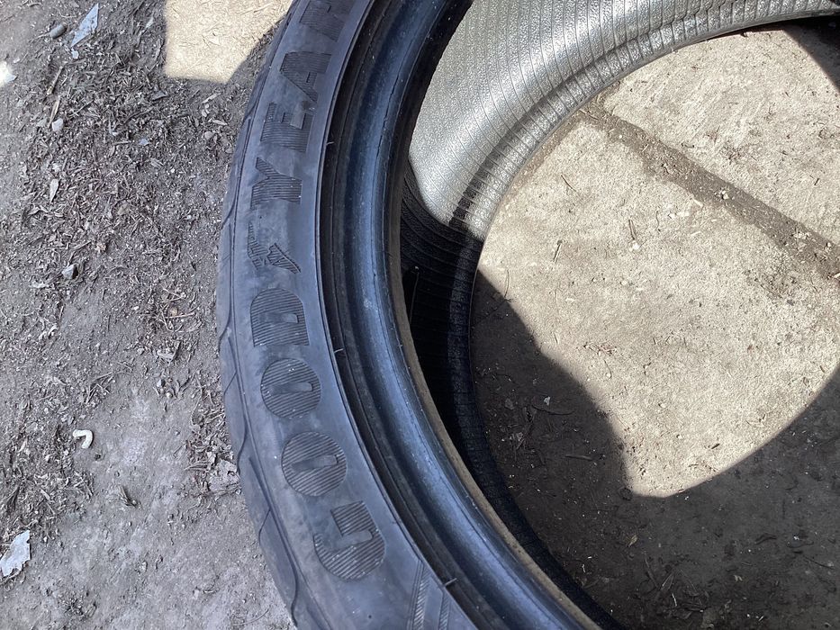 GOODYEAR 235/45r18 2szt opony lato letnie 4mm 2019r