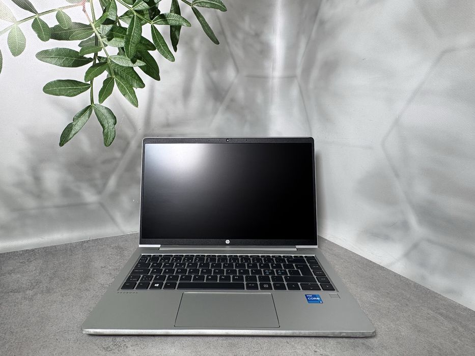 Ноутбук HP ProBook 440 G8 / i5-1135G7 / 8GB RAM / SSD 256GB M.2 / 14" FHD IPS /Уцінка