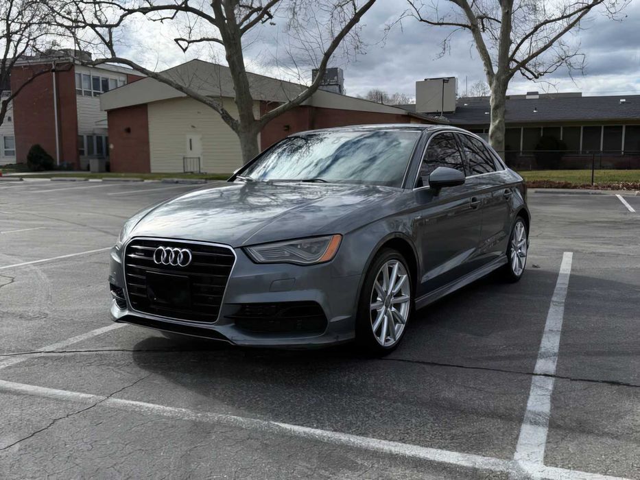 Audi A3      2015
