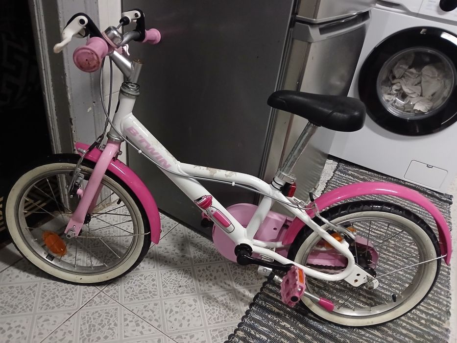 Bicicleta de criaca rosa