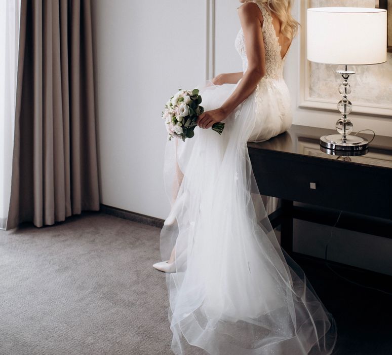 Продам свадебное платье в идеальном состоянии, размер 44-46