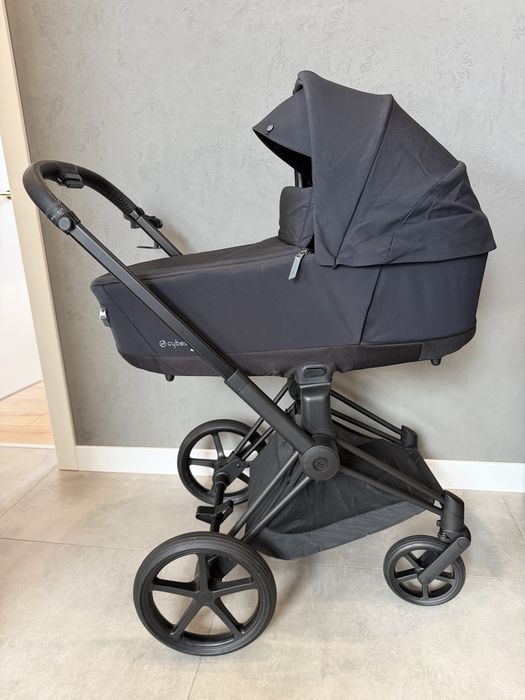 Cybex Priam 4.0 3w1 Black / Black Matt
