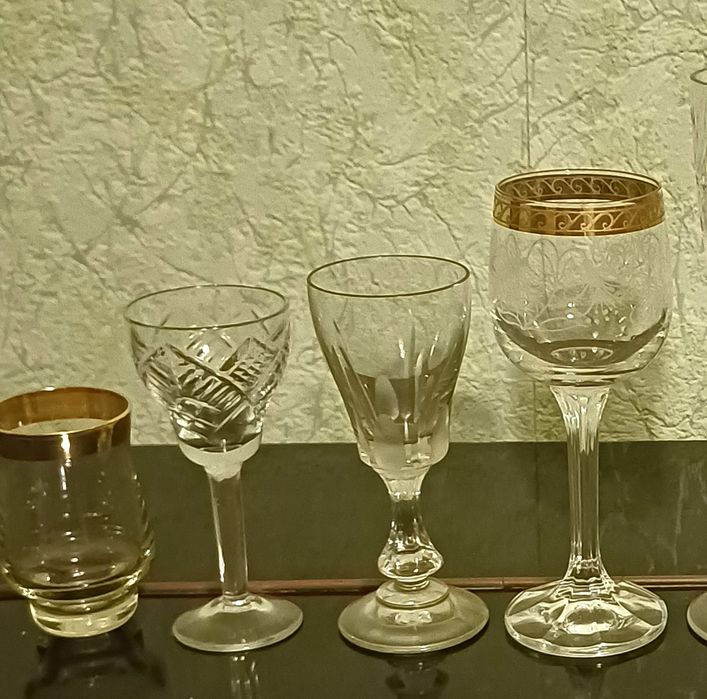 Рюмки,бокалы хрустальные отличное качество