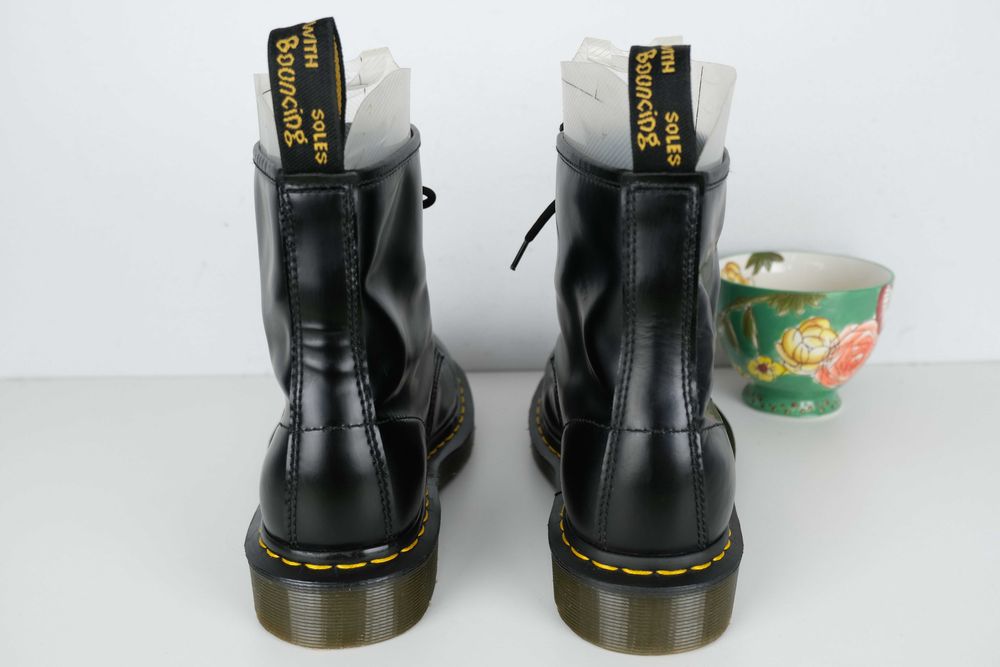 Dr. Martens  skóra r 40