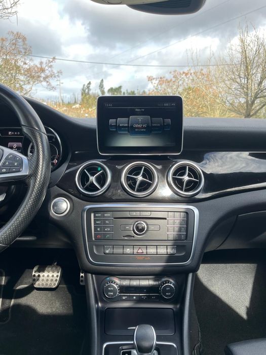 CLA 45 amg Shooting Brake 381cv