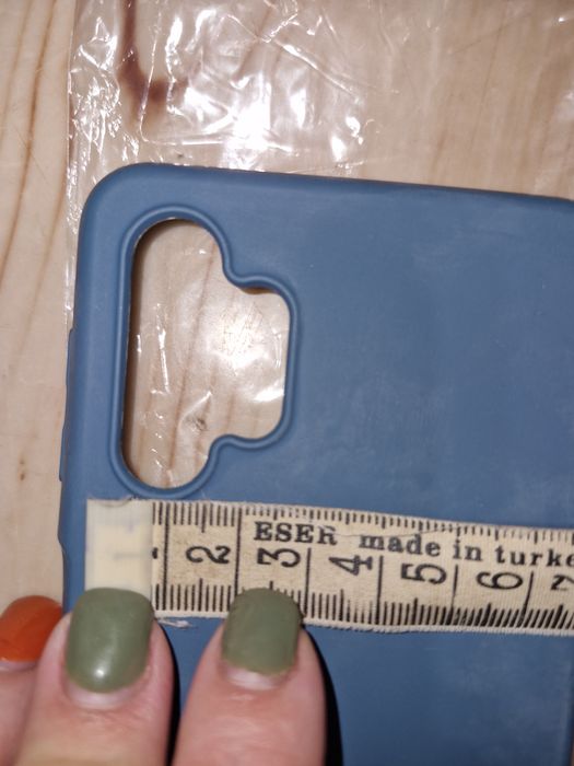 Продам нрві чохли для телефону