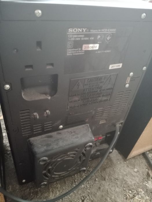 Музичні центри Sony та LG + 6 колонок (комплект, лот для гаража/дачі)