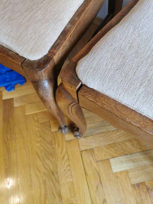 Drewniany stół + 4 krzesła