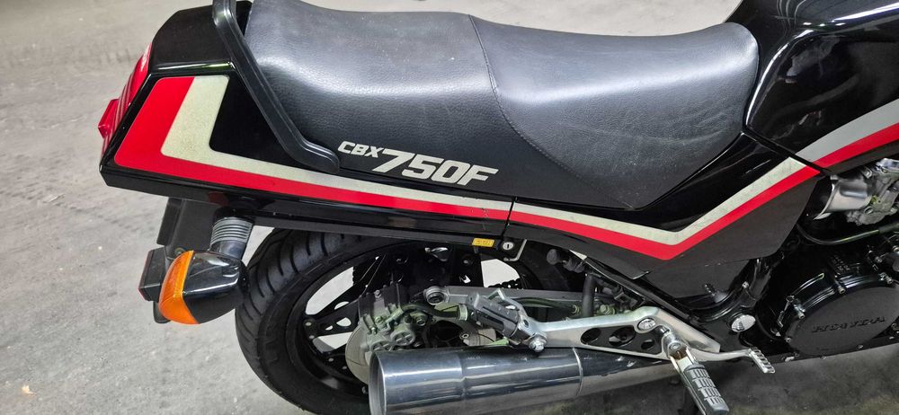 Honda cbx 750 7galo
